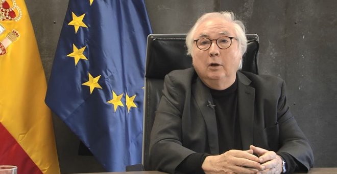 Manuel Castells: "Vamos a considerar incrementar todo lo que podamos que las universidades decidan en sus estatutos todo lo posible en temas clave"