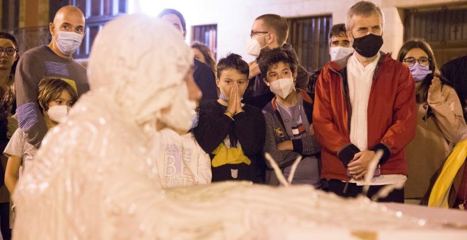 Uviéu sale a la calle para la 'Noche Blanca'