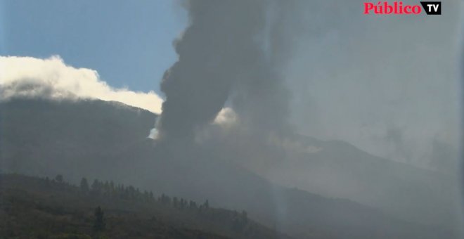 Así es la densa nube que la erupción volcánica ha provocado en el valle de Aridane