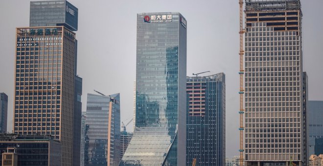 La incertidumbre por Evergrande eleva el temor a una oleada de impagos en el sector inmobiliario chino