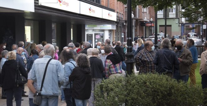 Concentraciones en Uviéu y Xixón contra la subida de la luz