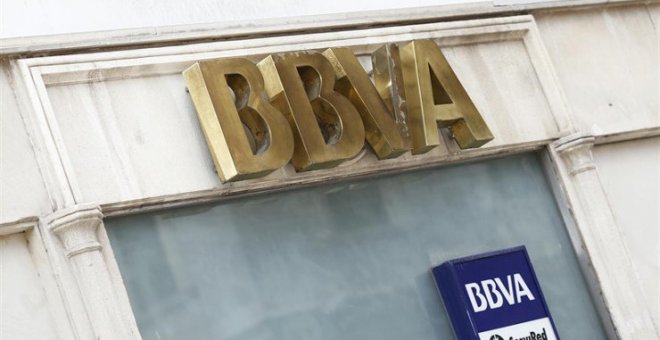 BBVA cerrará 108 oficinas en octubre y otras 110 en noviembre