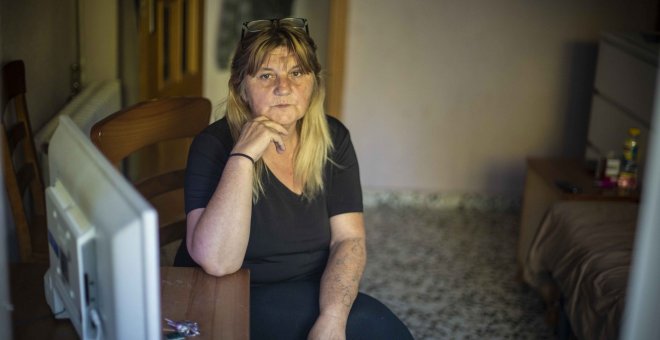 Para acabar con el sinhogarismo, primero una casa: "Me dieron la oportunidad de no seguir durmiendo en un cementerio"