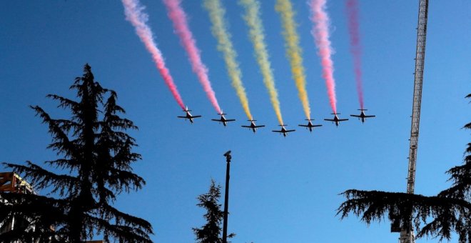 El tronchante tuit de Pablo Iglesias desmintiendo su implicación en la estela morada de la Patrulla Águila