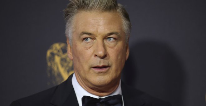 Alec Baldwin, tras matar por accidente a su compañera de rodaje Halyna Hutchins: "Mi corazón está roto"