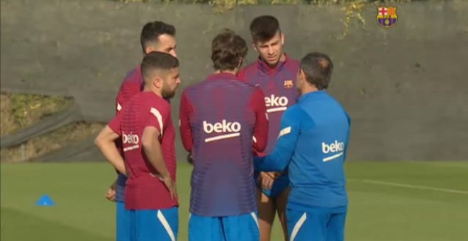 Sergi Barjuan ya ejerce como entrenador interino del Barça