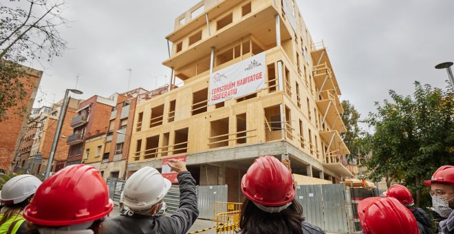 Otras miradas - ¿Hay una tercera vía para abordar el problema de la vivienda?