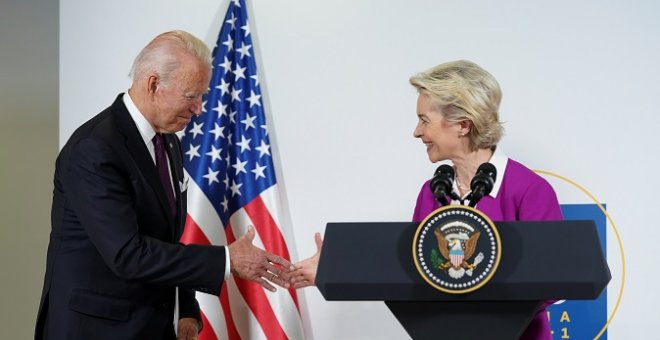 Biden no incluye a Sánchez en su llamada a los líderes europeos sobre Ucrania, pero sí al presidente ultraconservador polaco