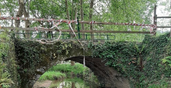 Vecinos piden que la reparación del puente de Revilla "respete" el patrimonio