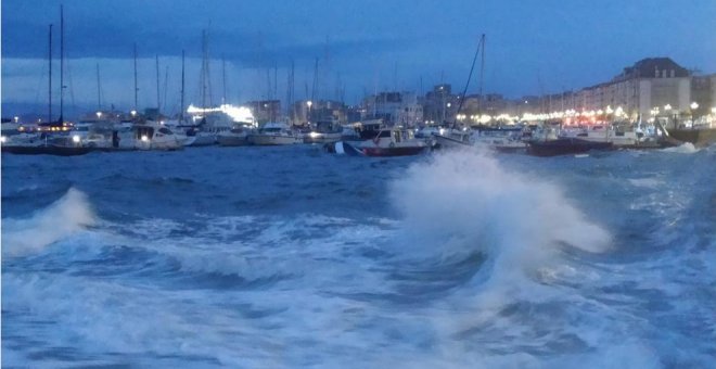 Cantabria seguirá este jueves en riesgo por lluvias en el litoral