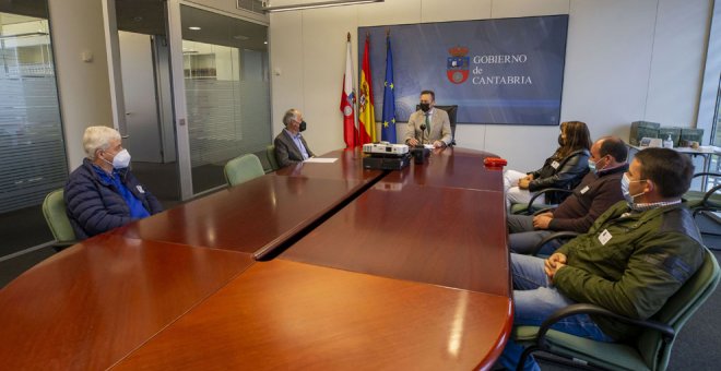 El Gobierno estudia la mejora de dos caminos rurales en Valdició