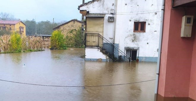 "Molleda se ahoga y las respuestas no llegan"