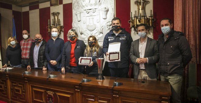 Recibimiento a la campeona de copilotos y al subcampeón de pilotos de Europa de rally