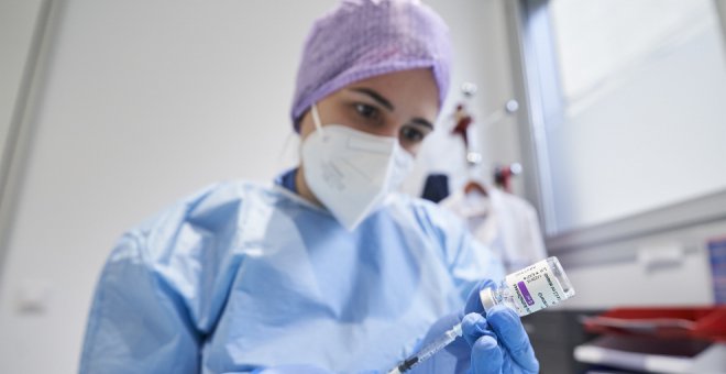 10.261 nuevos casos de coronavirus, 44 muertes y la incidencia supera los 200