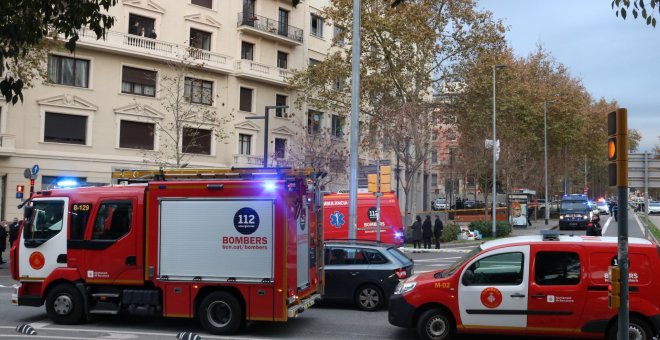 Quatre morts, dos d'ells menors, en un incendi declarat en un edifici de Barcelona