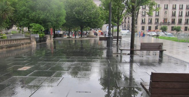 Cantabria estará este jueves en riesgo por lluvia, viento y fenómenos costeros