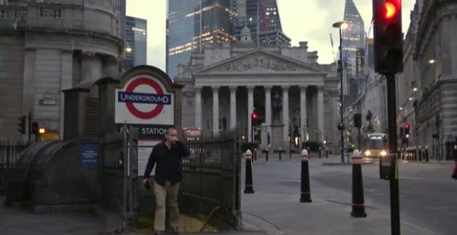 Londres amanece desierta tras los casi 120 mil contagios en el país en 24 horas