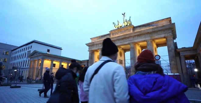 Alemania endurece las restricciones en todo el país ante la amenaza de Ómicron