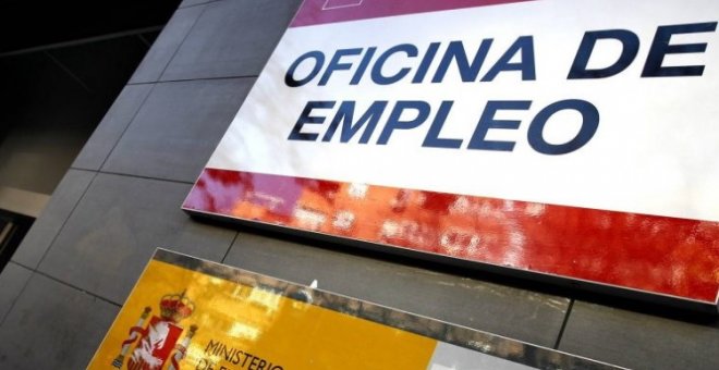 Notable repunte del empleo y bajada del paro al cierre de 2021