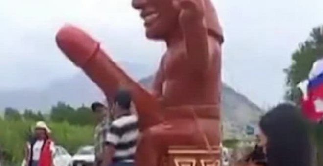 Queman una estatua fálica que homenajeaba a la cultura peruana Mochica