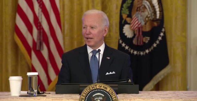 Biden llama "estúpido de hijo de puta" a un periodista