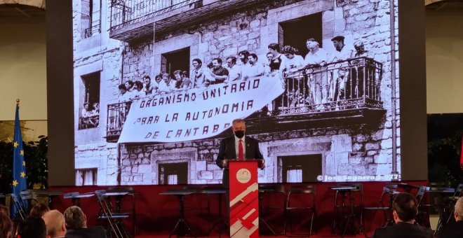 El presidente del Parlamento pide una voz fuerte ante la financiación autonómica