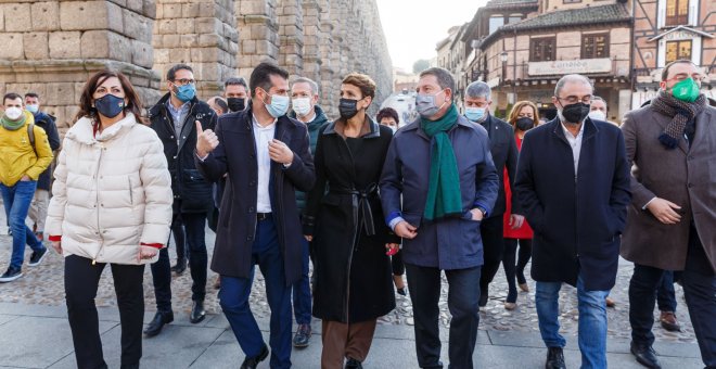 La corrupción y el "miedo" de Mañueco calientan la campaña en Castilla y León