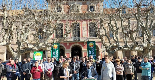 La pagesia diu prou i crida a la mobilització