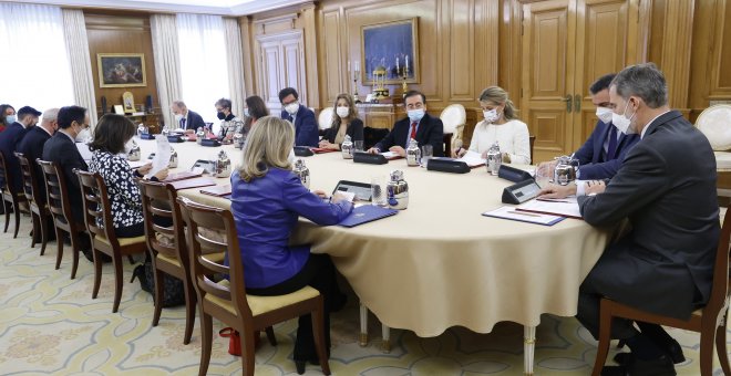 PSOE y Unidas Podemos cierran filas y muestran unidad en su condena al ataque de Rusia a Ucrania