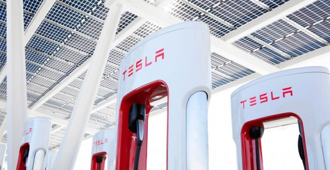 Los Supercharger de Tesla para otras marcas podrían no ser tan seguros como nos imaginábamos