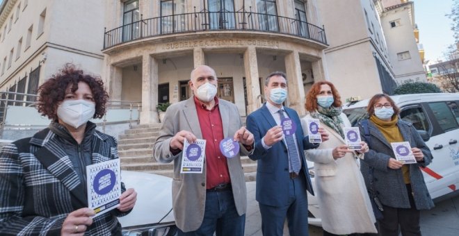 Los taxis de Castilla-La Mancha actuarán como Puntos Violeta en la lucha contra la violencia de género