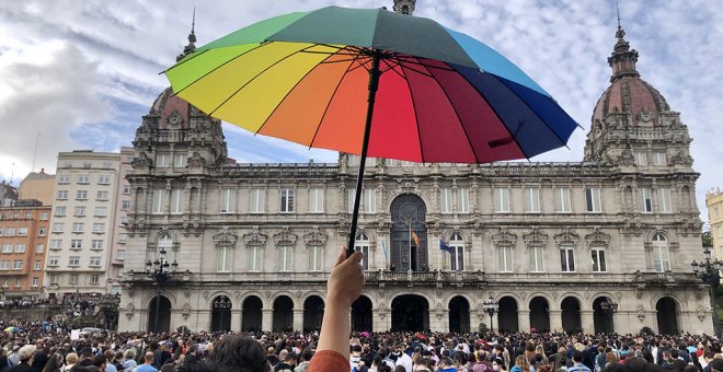 Denuncian una agresión homófoba a un músico al que rompieron la nariz y dejaron inconsciente en Ourense