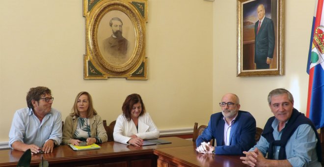 Sanidad estudiará la viabilidad del proyecto de ampliación del centro de salud