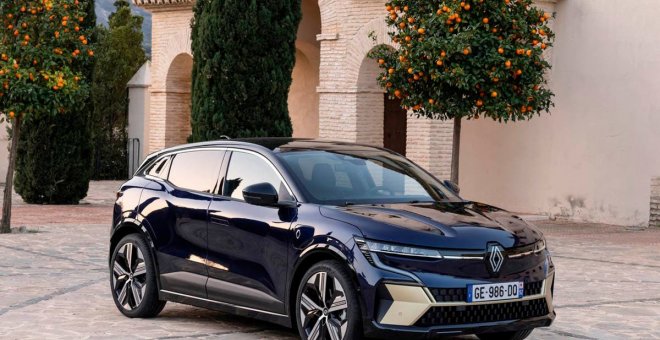 El Renault Megane E-Tech llega con un completo pack de servicios para viajes largos