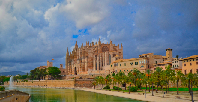 ¿Sabes cuáles son los cinco destinos nacionales más buscados para Semana Santa?