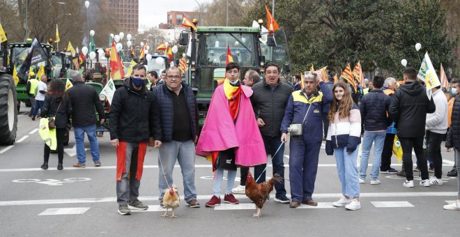 El difícil fin de semana de un reportero de TVE en las manifestaciones de Vox