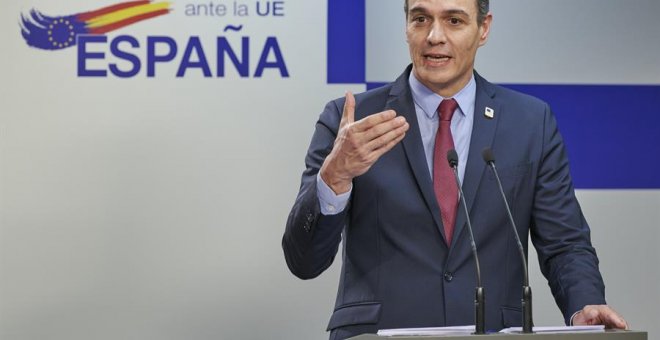 El repartidor de periódicos - Ninguneando los logros europeos de Sánchez