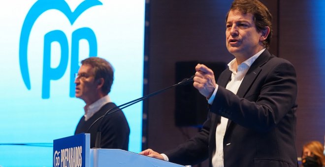 Vox agua la fiesta a Mañueco al impedirle tomar posesión antes de la proclamación de Feijóo como líder del PP