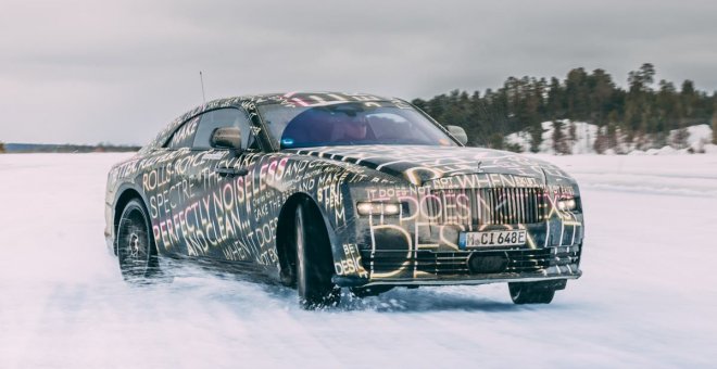 El Rolls-Royce Spectre sigue su desarrollo y deja algunos datos técnicos impresionantes