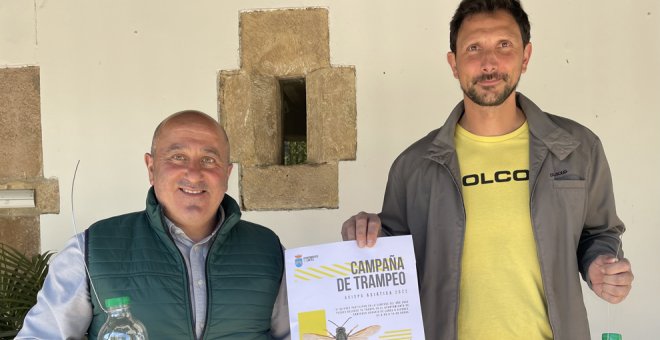 Nueva campaña de trampeo contra la avispa asiática en el municipio