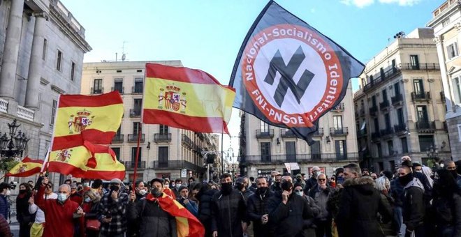 Nazis del FNI ligados al Batallón Azov pidieron fondos para el francotirador que planeó matar a Sánchez