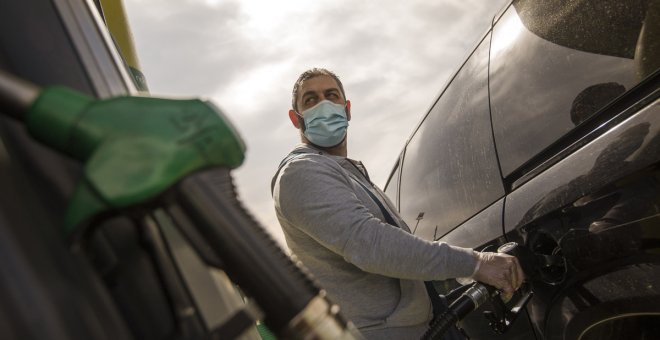 El precio de los carburantes será el más alto de la historia en una Semana Santa, a pesar de la bonificación