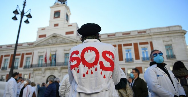 La precariedad de los centros de salud de Madrid: solo hay ocho trabajadores fijos o interinos más que antes de la pandemia