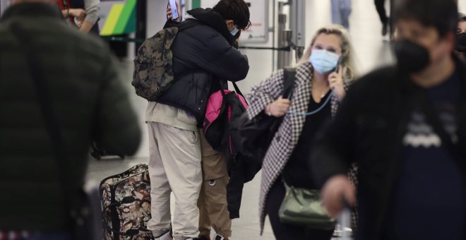 La mascarilla seguirá siendo obligatoria en el transporte y los establecimientos sanitarios