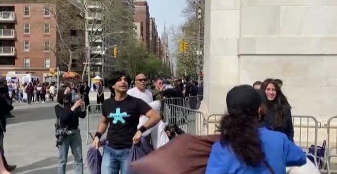 Nueva York celebra por primera vez tras la pandemia El Día Internacional de la Pelea de Almohadas