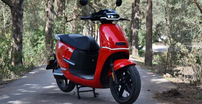 A prueba: Horwin EK3, un ágil y solvente scooter eléctrico que destaca por un muy bajo consumo