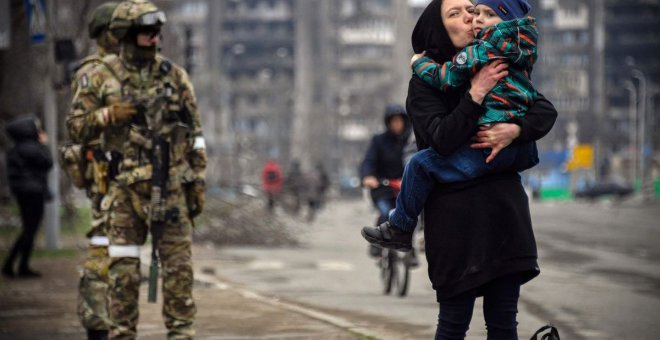 Dominio Público - Lo que las feministas y las pacifistas sabemos sobre las guerras y que nadie más te va a contar