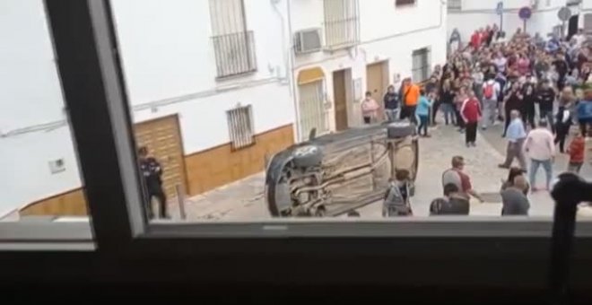 Una manifestación exigiendo seguridad acaba con el vuelco de varios coches de los presuntos ladrones