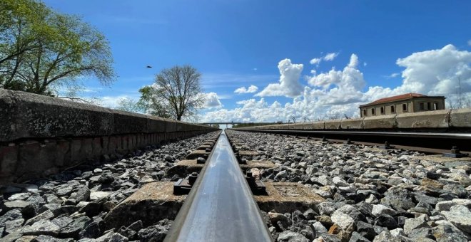 Choque en Cs por la estación del AVE: "Entiendo que un concejal de pueblo quiera tener la catedral, pero está en Toledo"