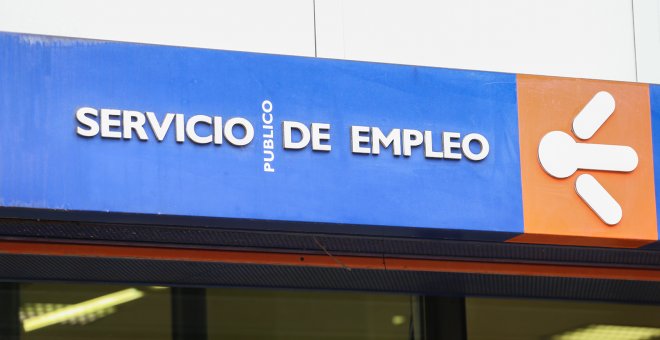 El desempleo baja en Asturies en un abril con récord de contrataciones indefinidas